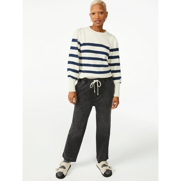 Free Assembly Classic Denim Joggers - Washed Black - Picture 2 of 7